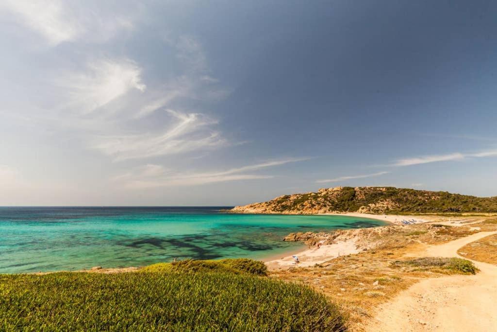 Apartament Bella Casa Con Giardino A 10 Minuti Dal Mare Aglientu Zewnętrze zdjęcie