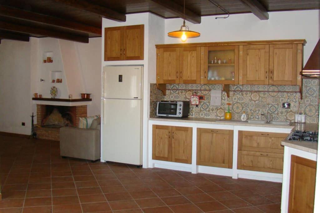 Apartament Bella Casa Con Giardino A 10 Minuti Dal Mare Aglientu Zewnętrze zdjęcie